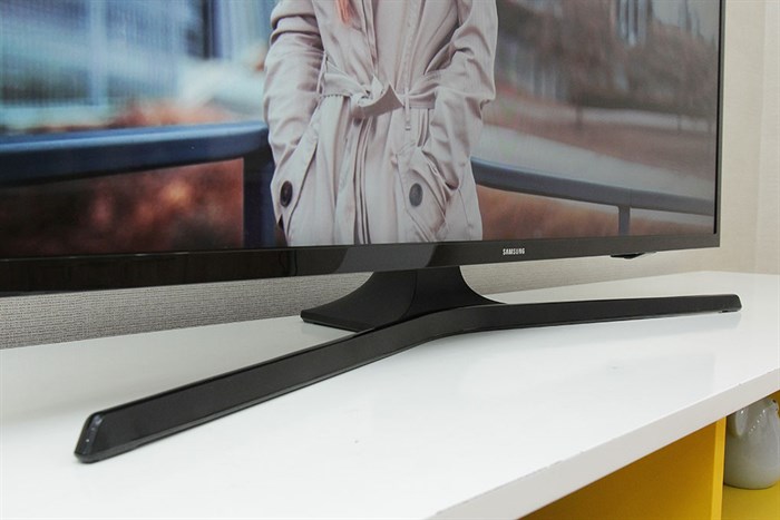 Tivi Samsung 40 inch UA40J5000 Màu Đen