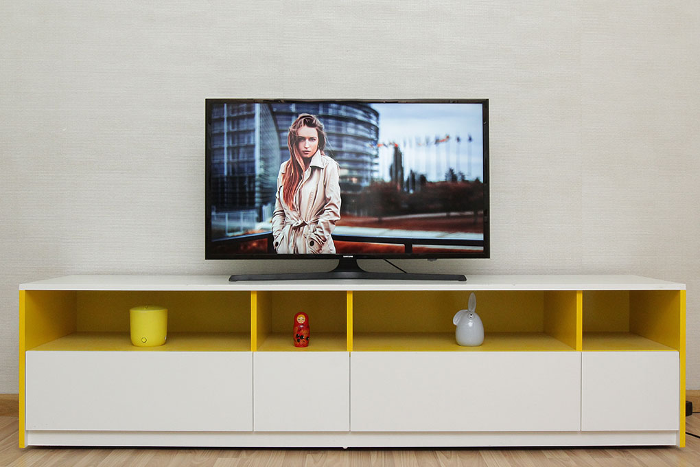 Tivi Samsung 40 inch UA40J5000 Màu Đen