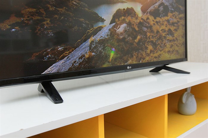 Smart Tivi LG 43 inch 43UF640T Màu Đen