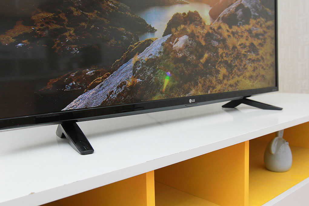Smart Tivi LG 43 inch 43UF640T Màu Đen
