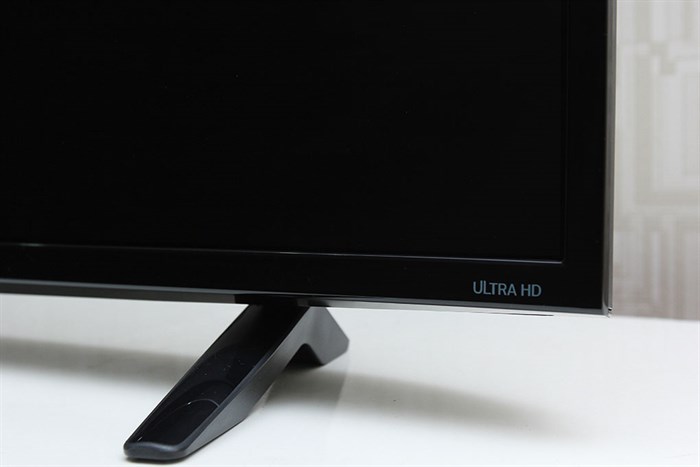 Smart Tivi LG 4K 49 inch 49UF640T Màu Đen