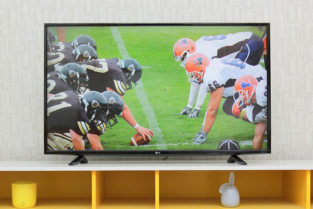 Smart Tivi LG 4K 49 inch 49UF640T Màu Đen