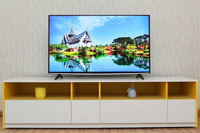 Smart Tivi LG 50 inch 50UF830T Màu Đen