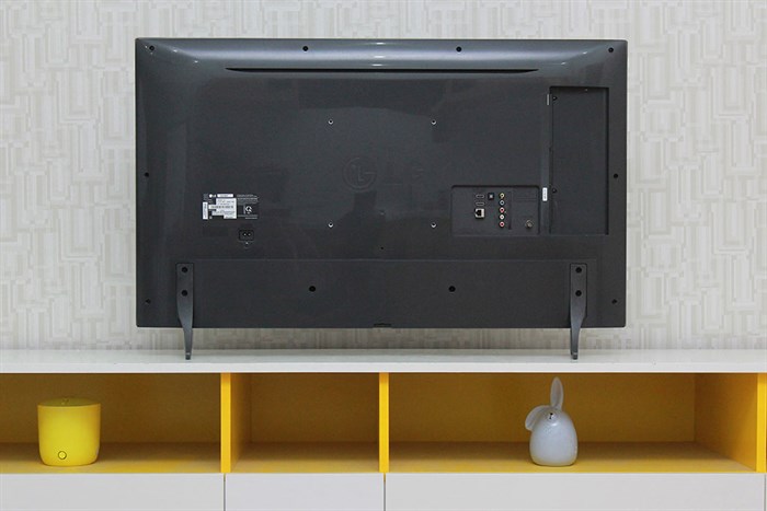 Smart Tivi LG 43 inch 43UF680T Màu Đen