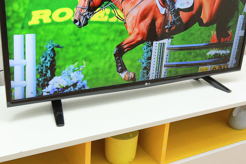 Tivi LG 43 inch 43LF510T Màu Đen