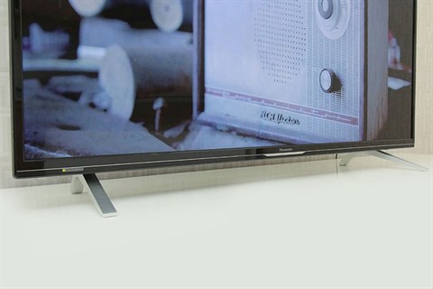 Panasonic TH-50CX400V