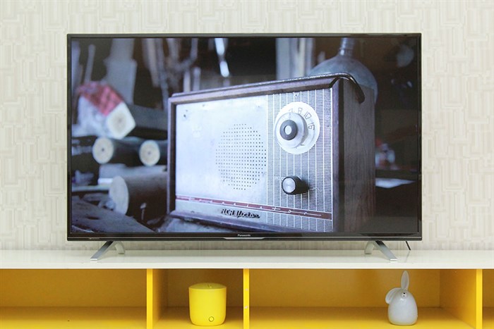 Tivi Panasonic 4K 50 inch TH-50CX400VV