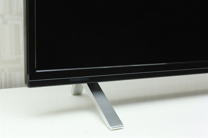 Tivi Panasonic 4K 50 inch TH-50CX400VV