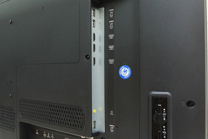 Tivi Panasonic 4K 50 inch TH-50CX400VV