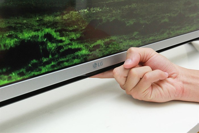 Smart Tivi LG 43 inch 43LF590T Màu Xám