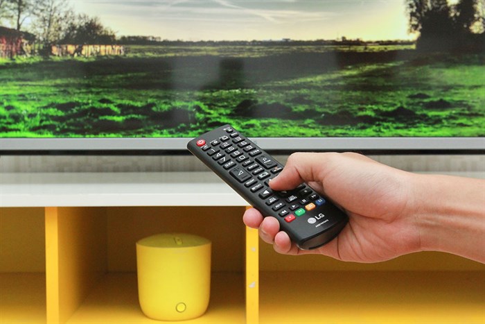 Smart Tivi LG 49 inch 49LF590T Màu Xám