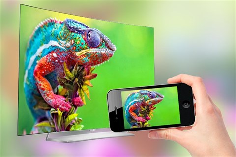 LG 55EG920T có thể trình chiếu qua điện thoại hay máy tính bảng