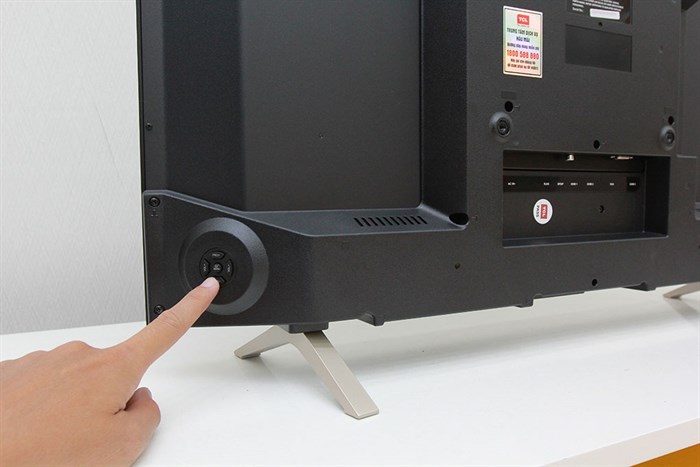 Internet Tivi TCL 32 inch L32D2790