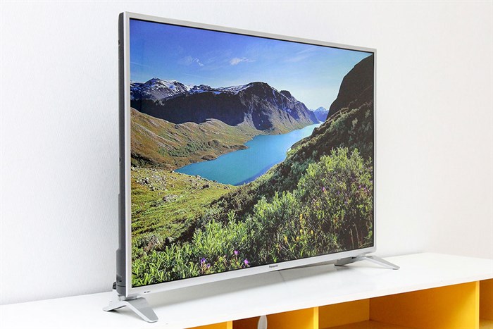 Smart Tivi Panasonic 49 inch TH-49DS630V