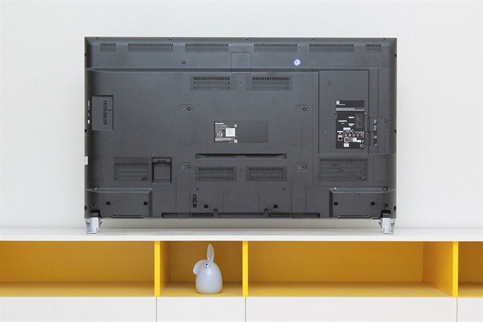 Smart Tivi Panasonic 49 inch TH-49DS630V