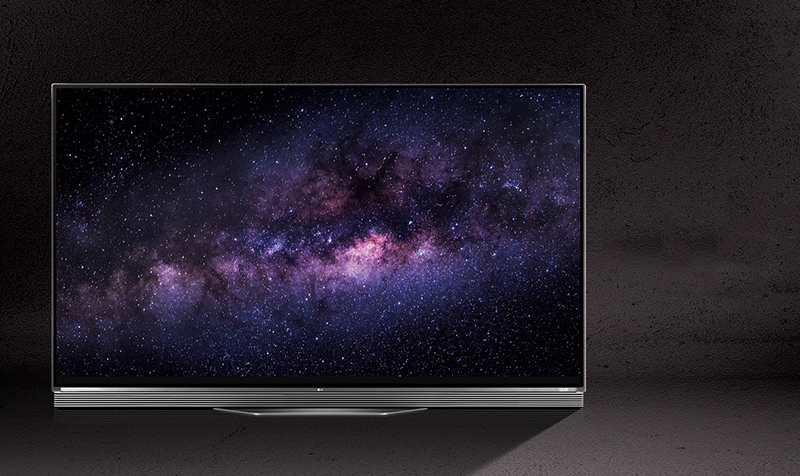 Smart Tivi OLED LG 65 inch OLED65E6T - Hiển thị màu đèn hoàn mỹ