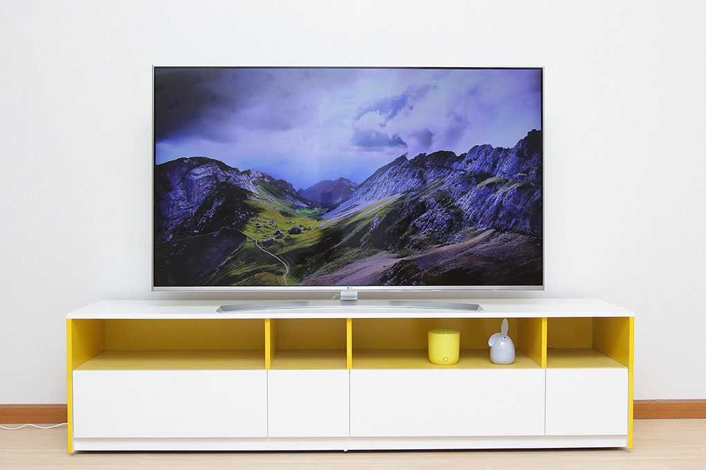 Smart Tivi LG 65 inch 65UH850T hình 1