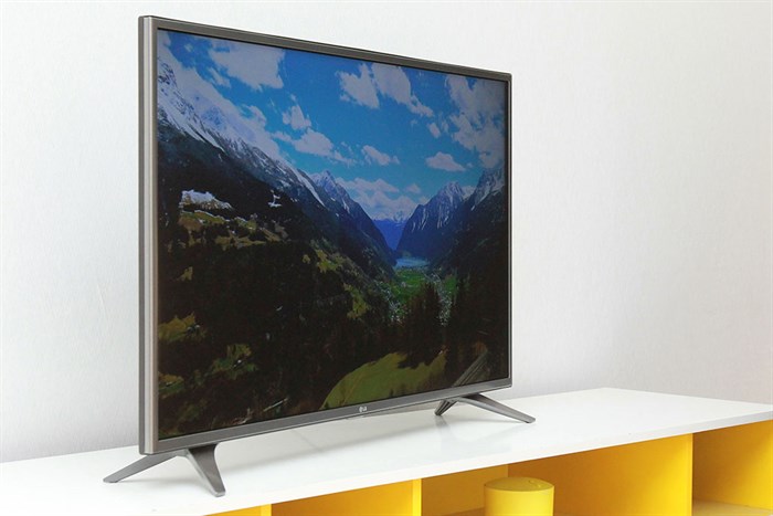 Smart Tivi LG 4K 43 inch 43UH650T Màu Đen
