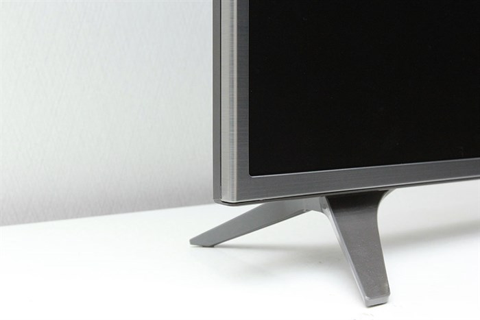 Smart Tivi LG 4K 43 inch 43UH650T Màu Đen