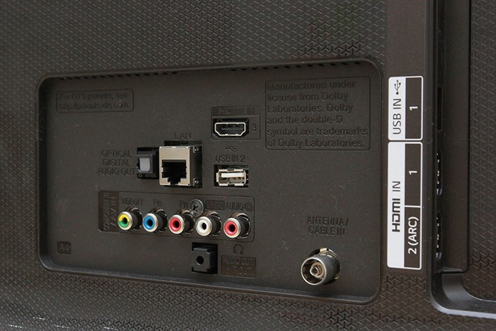 Smart Tivi LG 4K 60 inch 60UH650T Màu Đen