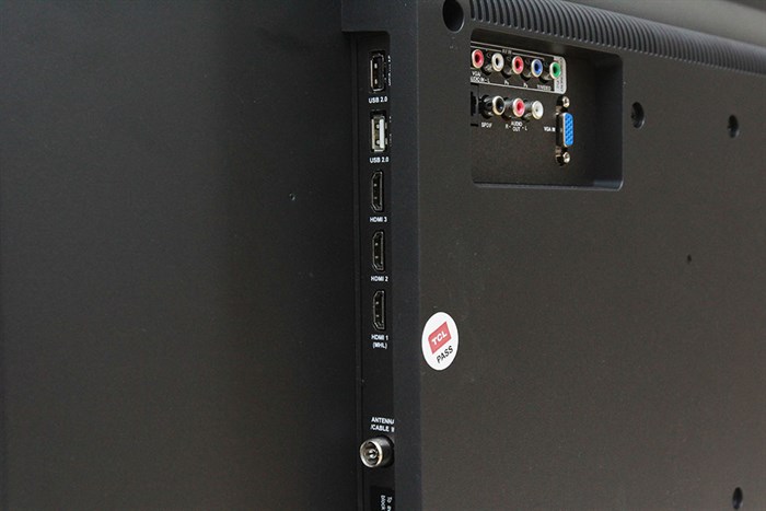 Smart Tivi TCL 32 inch L32P1-SF