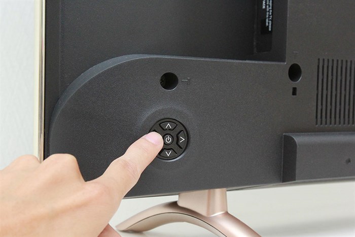 Smart Tivi TCL 32 inch L32P1-SF