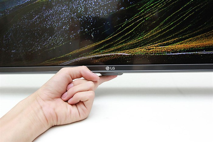 Smart Tivi LG 43 inch 43LH600T Màu Đen