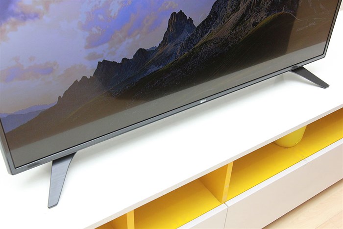 Smart Tivi LG 43 inch 43LH600T Màu Đen