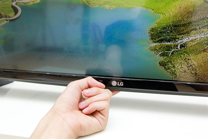 Tivi LG 43 inch 43LH511T Màu Đen