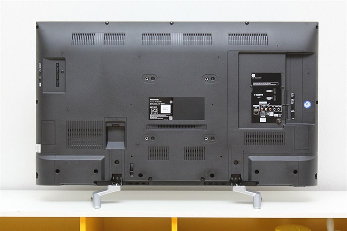 Smart Tivi Panasonic 43 inch TH-43CS600V