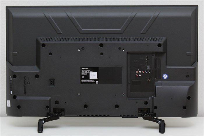 Tivi Panasonic 40 inch TH-40D400V