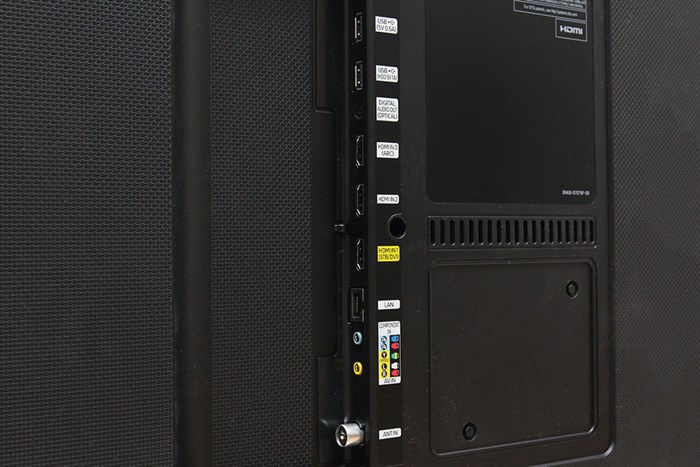 Smart Tivi Samsung 4K 60 inch UA60KU6000 Màu Đen