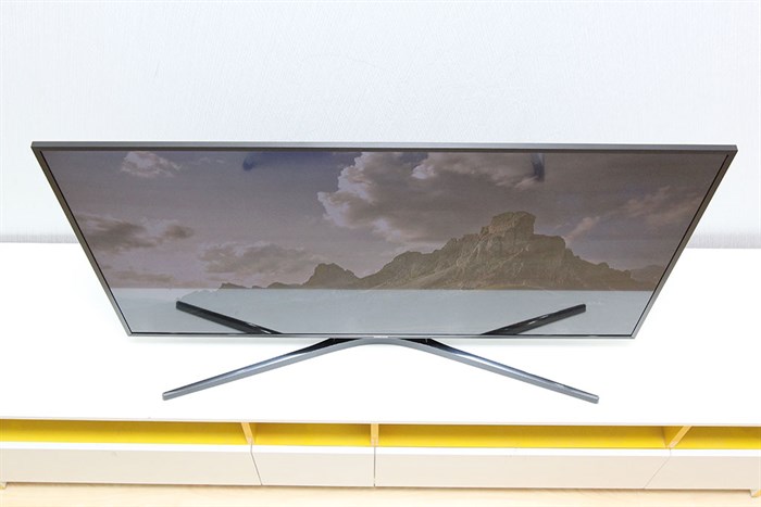 Smart Tivi Samsung 4K 49 inch UA49KU6400 Màu Đen