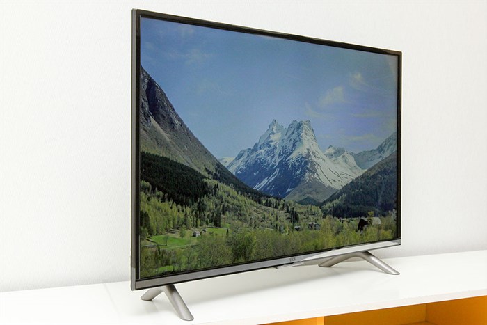 Smart Tivi TCL 4K 40 inch L40E5900