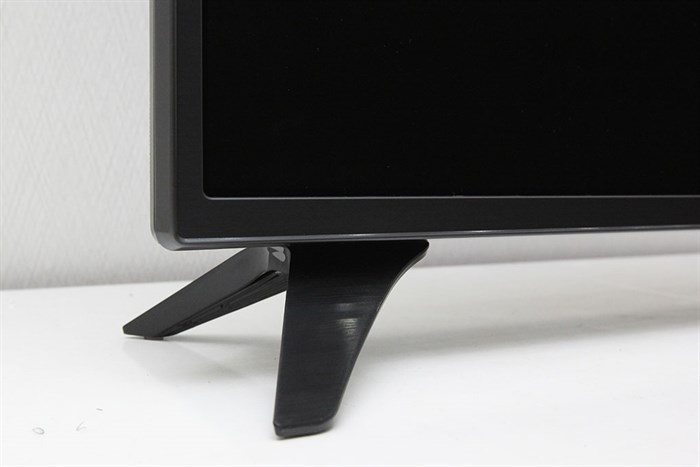 Smart Tivi LG 32 inch 32LH604D Màu Đen