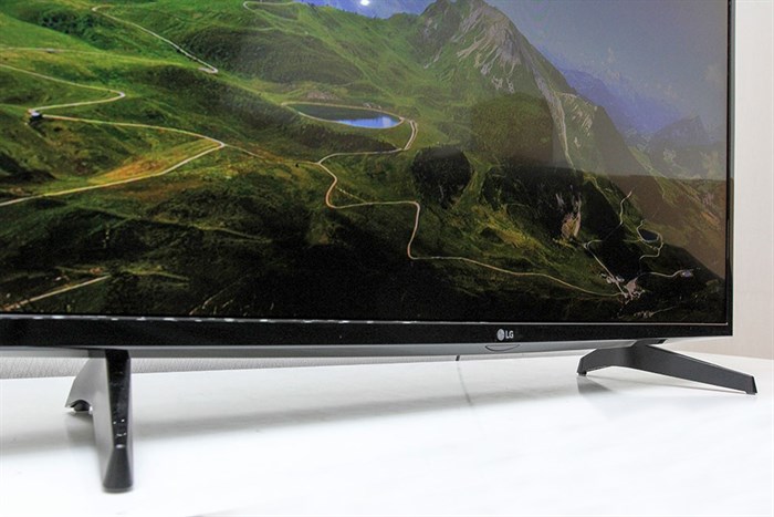 Internet Tivi LG 43 inch 43LH570T Màu Đen