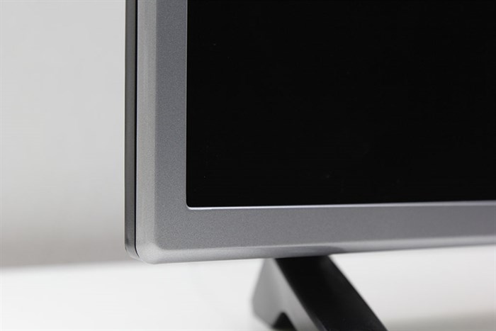 Internet Tivi LG 32 inch 32LH570D Màu Đen