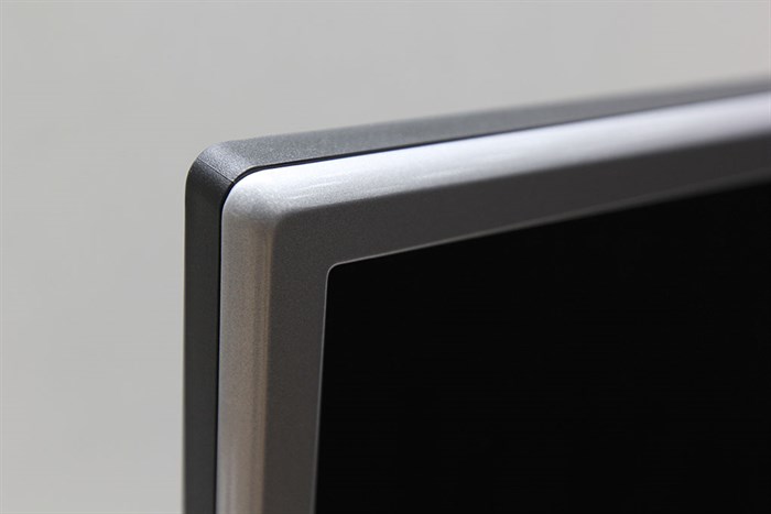 Internet Tivi LG 32 inch 32LH570D Màu Đen