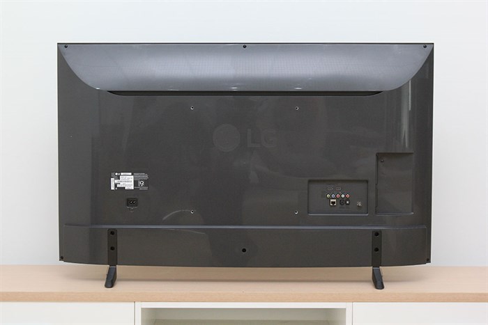 Smart Tivi LG 4K 49 inch 49UH617T Màu Đen