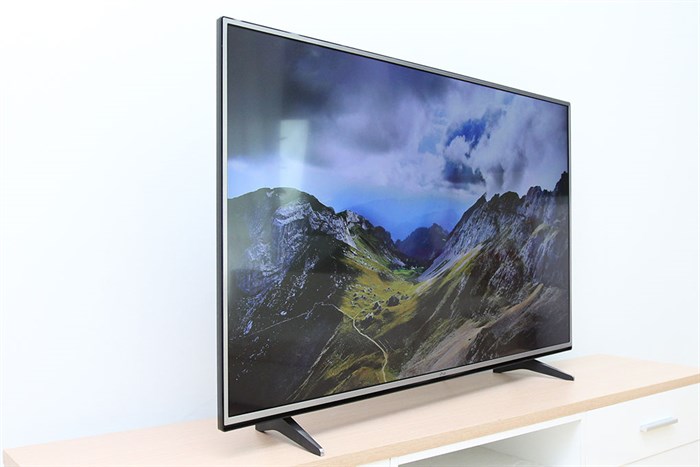 Smart Tivi LG 4K 55 inch 55UH617T Màu Đen
