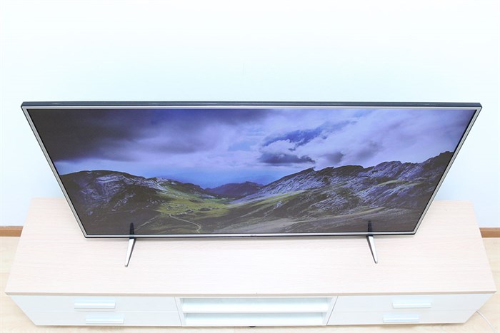 Smart Tivi LG 4K 55 inch 55UH617T Màu Đen