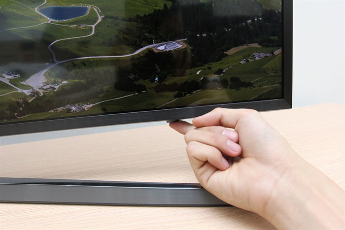 Smart Tivi Cong Samsung 4K 49 inch UA49KU6500 Màu Đen