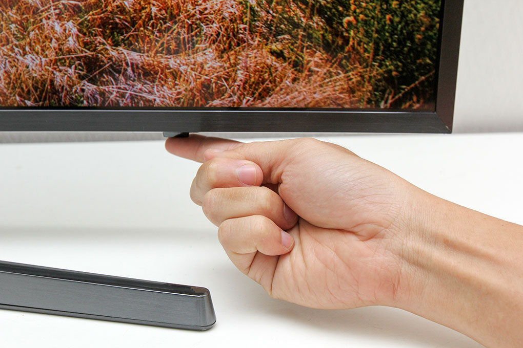 Smart Tivi Cong Samsung 55 inch UA55KU6500 hình 10 Smart Tivi Cong Samsung 55 inch UA55KU6500 hình 10