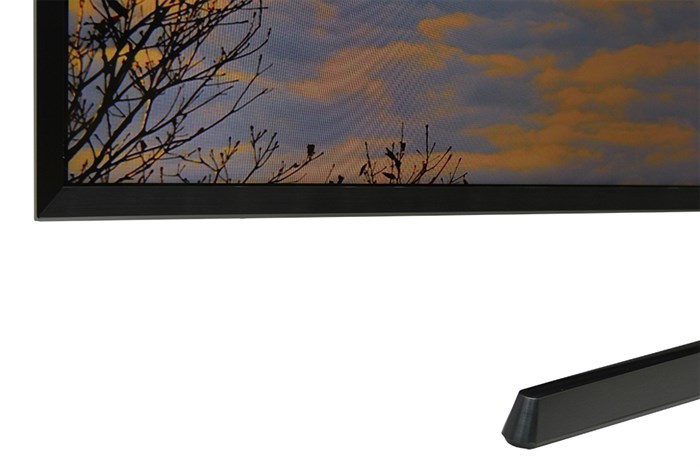 Smart Tivi Cong Samsung 4K 65 inch UA65KU6500 Màu Đen