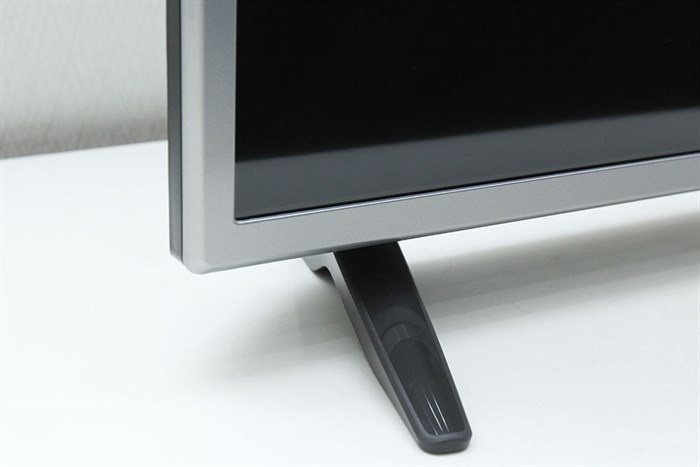 Smart Tivi LG 32 inch 32LH591D Màu Đen