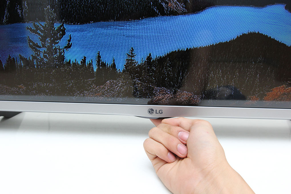 Smart Tivi LG 32 inch 32LH591D Màu Đen