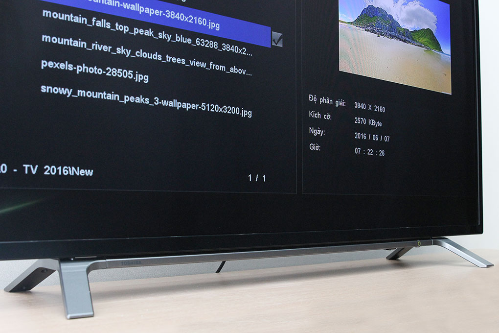 Tivi Toshiba 49 inch 49L3650 Màu Đen