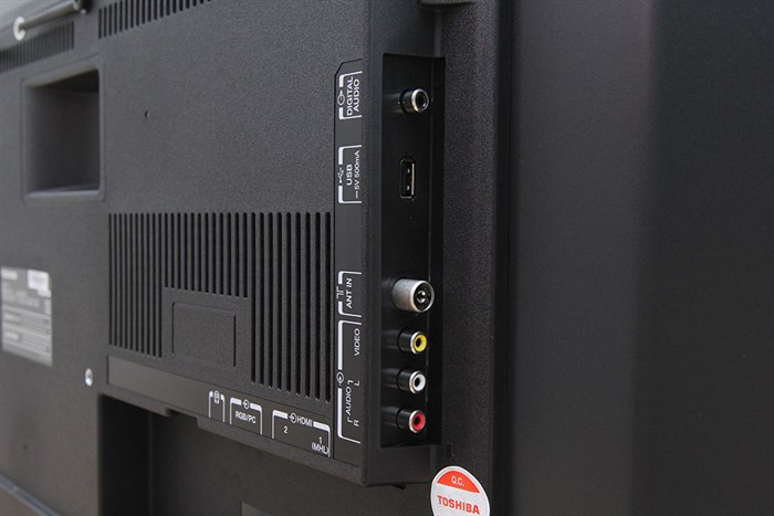 Tivi Toshiba 43 inch 43L3650 Màu Đen