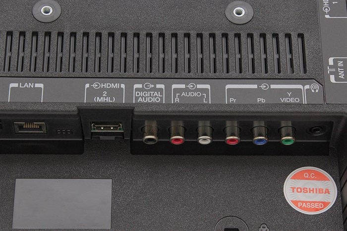 Smart Tivi Toshiba 32 inch 32L5650 Màu Xám