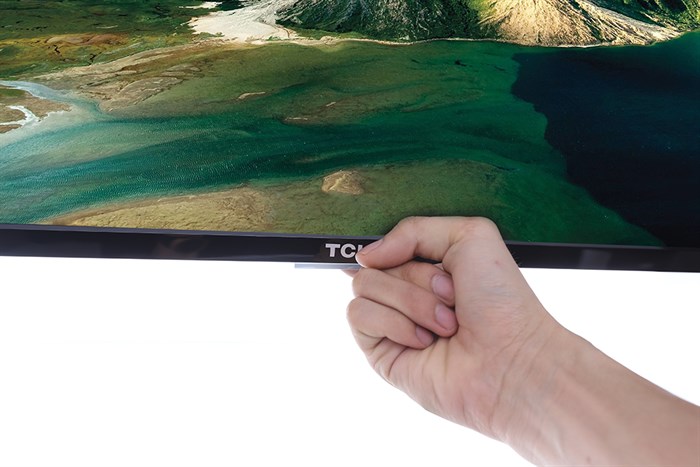 Smart Tivi TCL 32 inch L32S6100